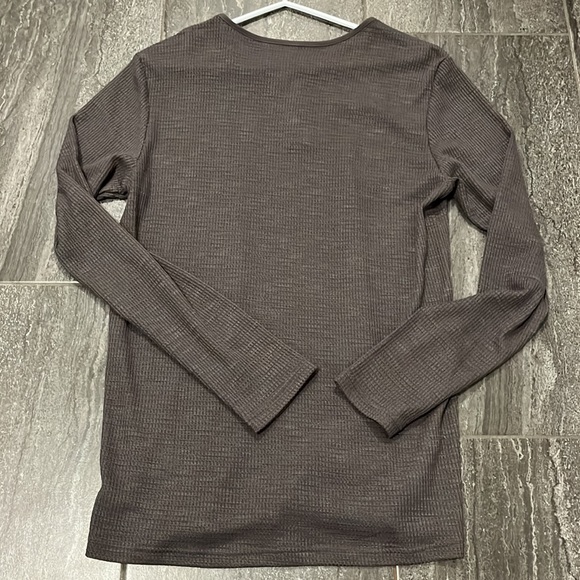 RIPZONE HEATHER GRAY 3-BUTTON HENLEY MEN SIZE M (NWT) - Picture 2 of 7